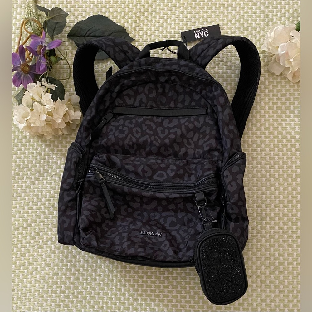 💝Madden NYC Black Leopard Print Backpack - Picture 5 of 5